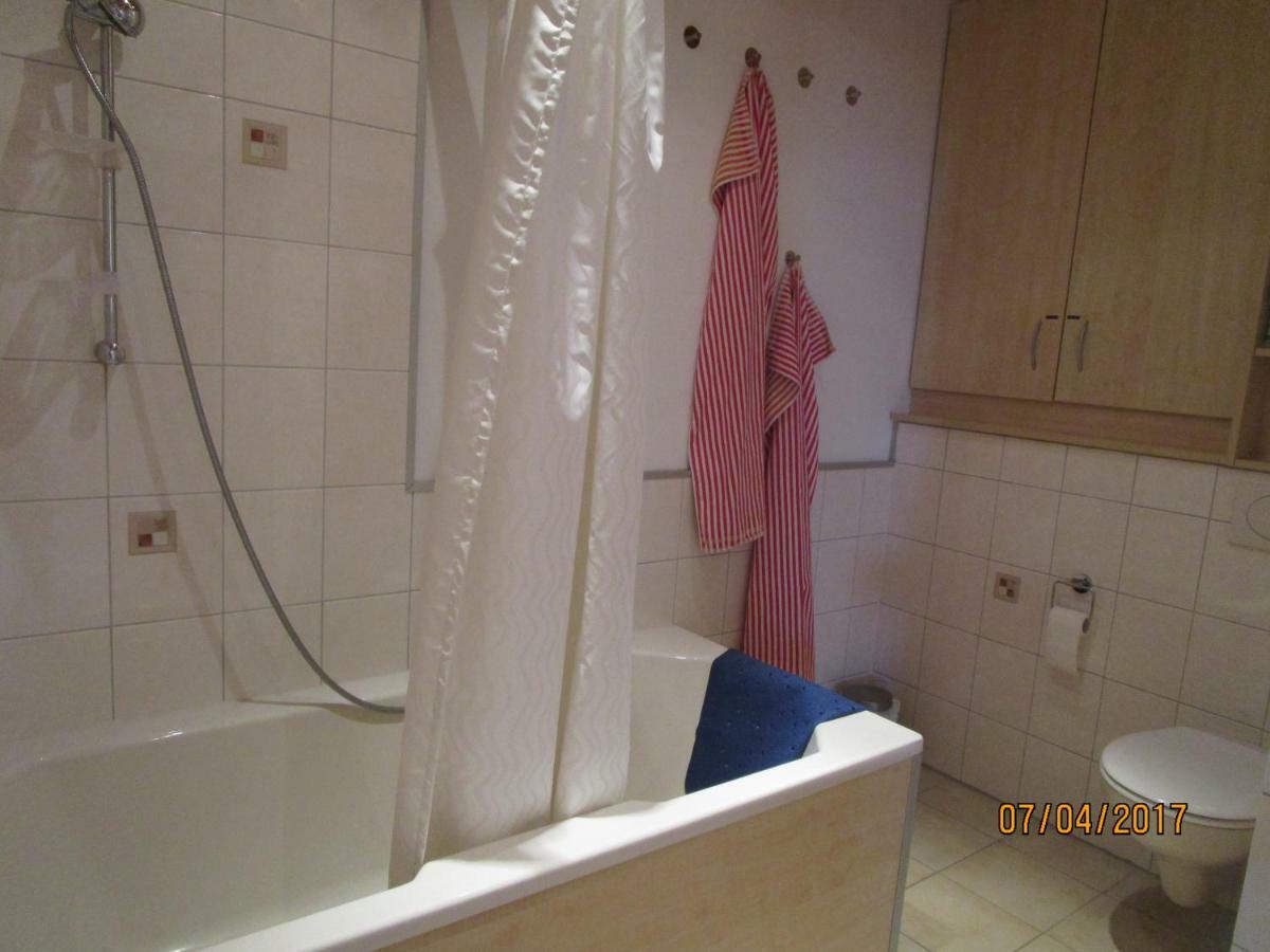 Ferienwohnung Hueck ليند المظهر الخارجي الصورة